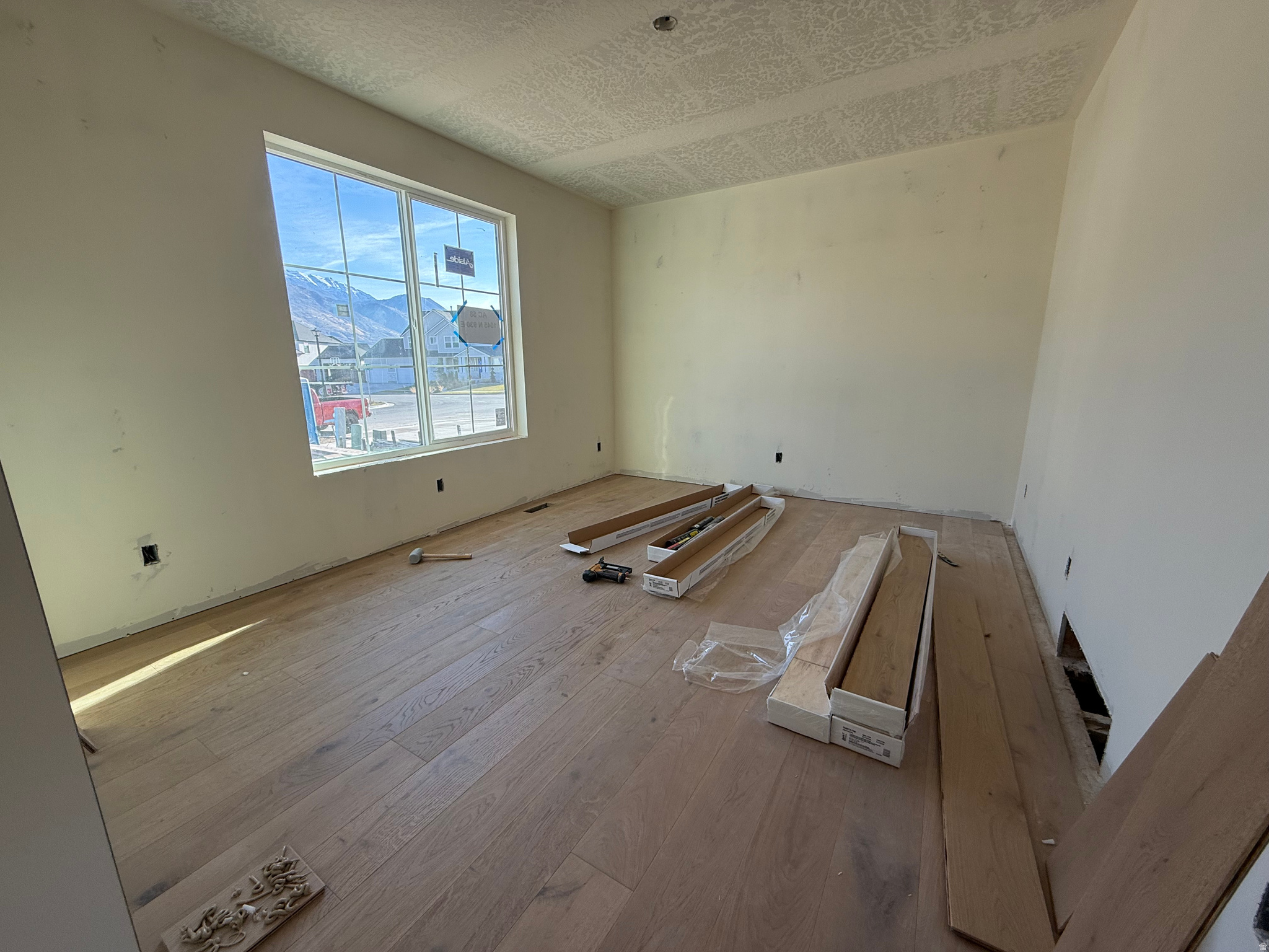 AUTUMN CREST PHASE 1 - Residential