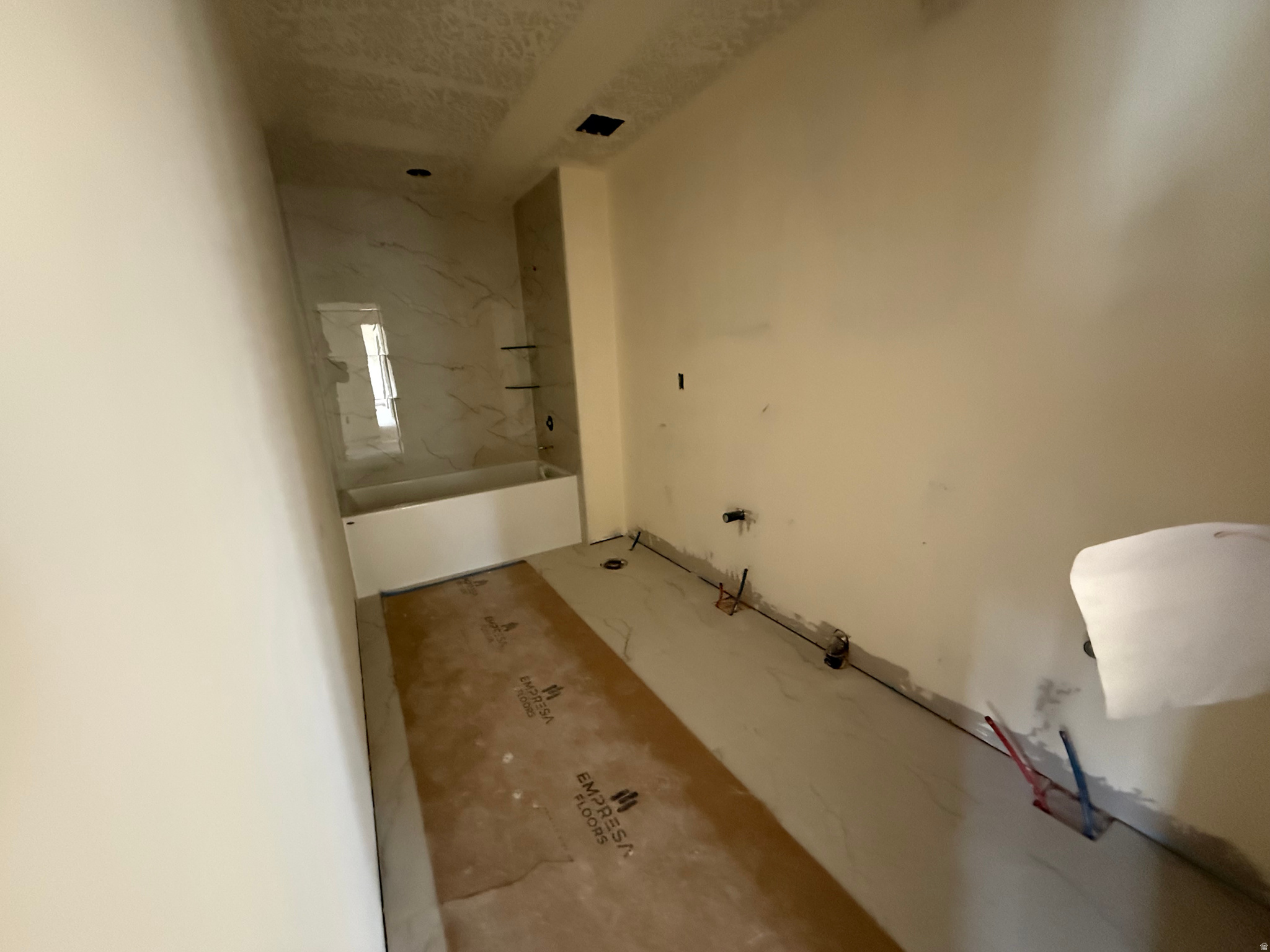 AUTUMN CREST PHASE 1 - Residential