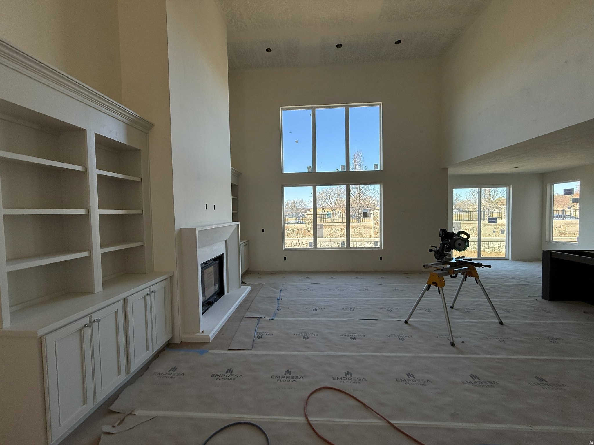 AUTUMN CREST PHASE 1 - Residential