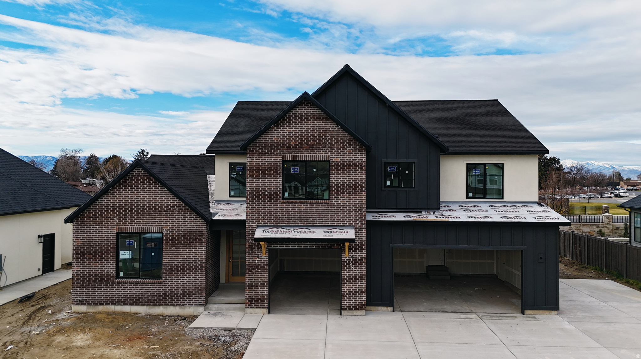 AUTUMN CREST PHASE 1 - Residential