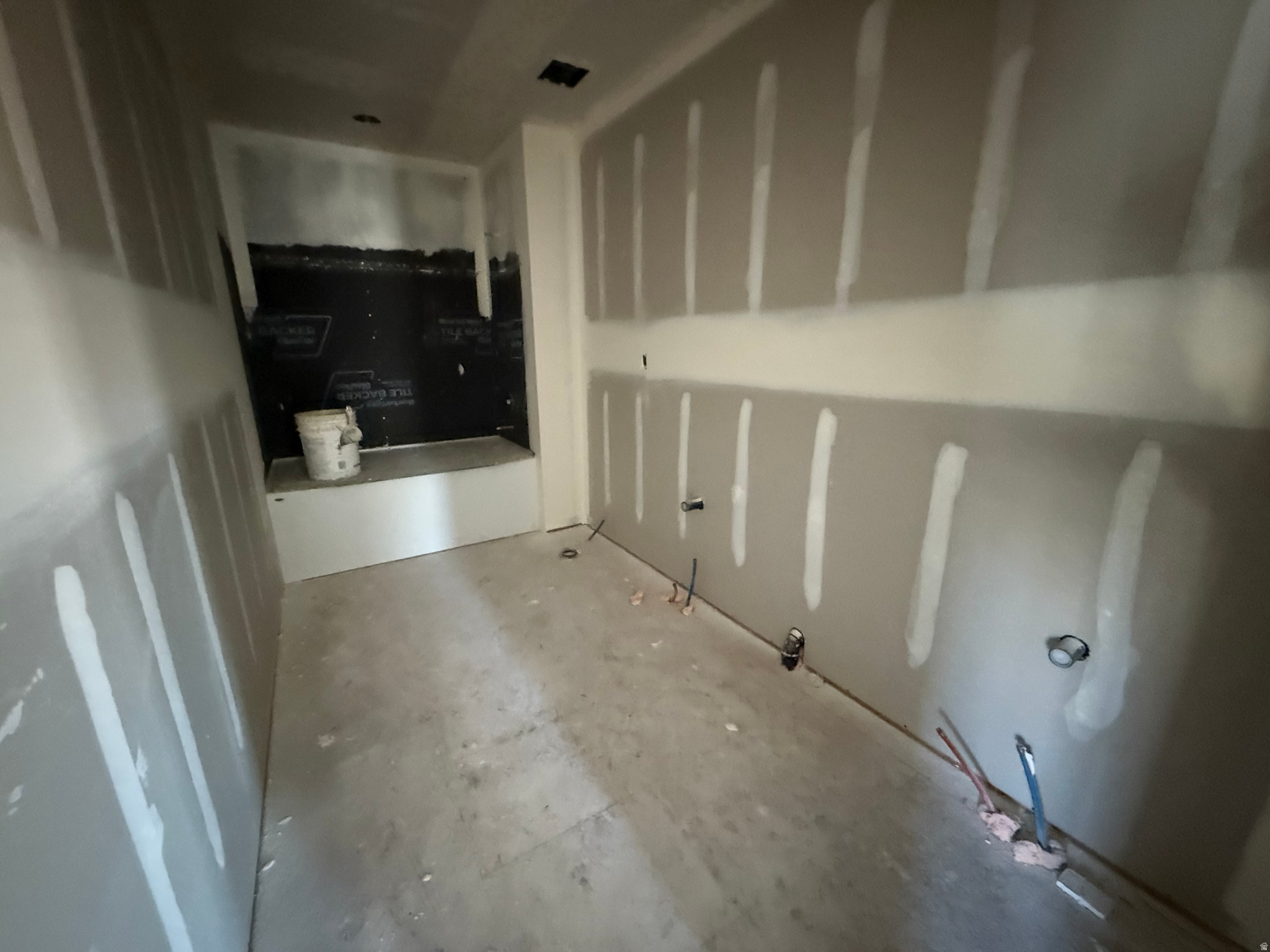 AUTUMN CREST PHASE 1 - Residential