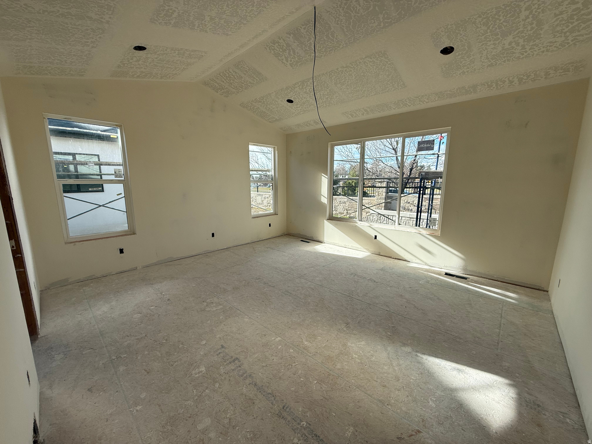 AUTUMN CREST PHASE 1 - Residential