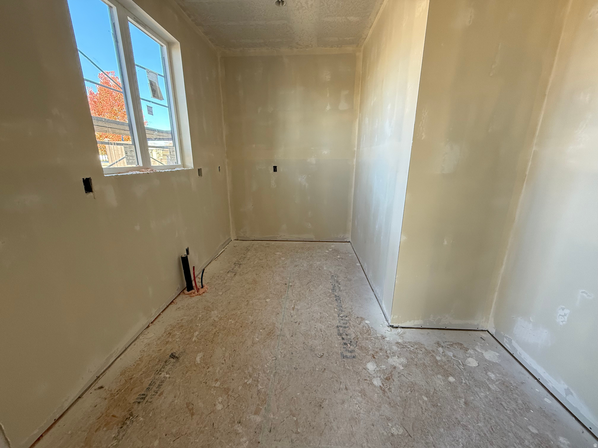 AUTUMN CREST PHASE 1 - Residential