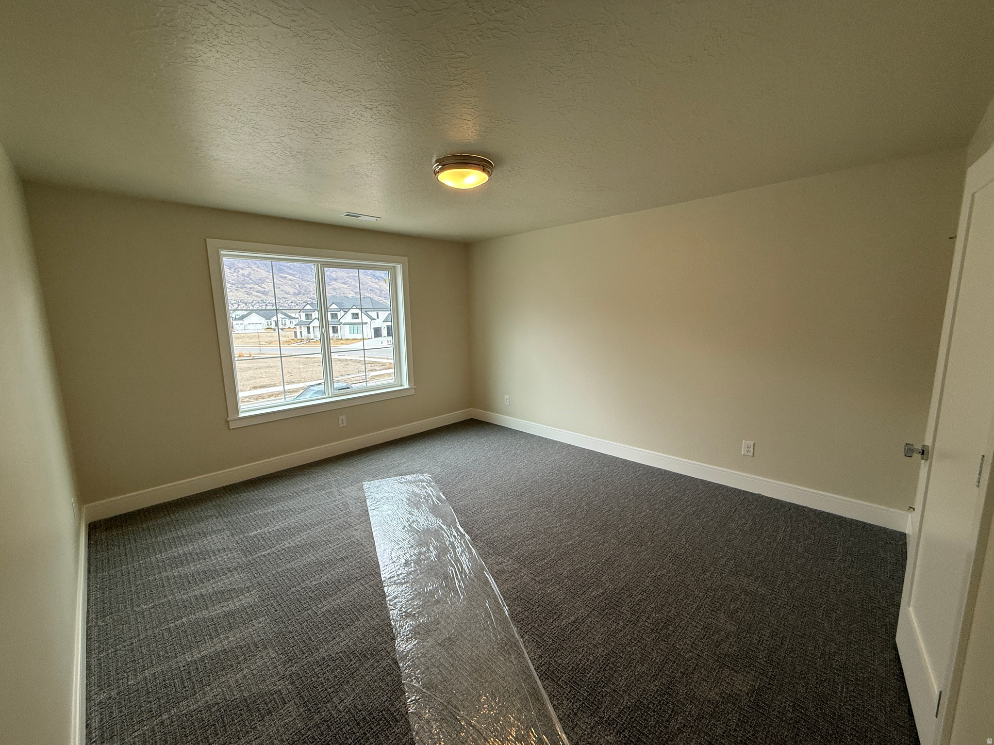 AUTUMN CREST PHASE 1 - Residential