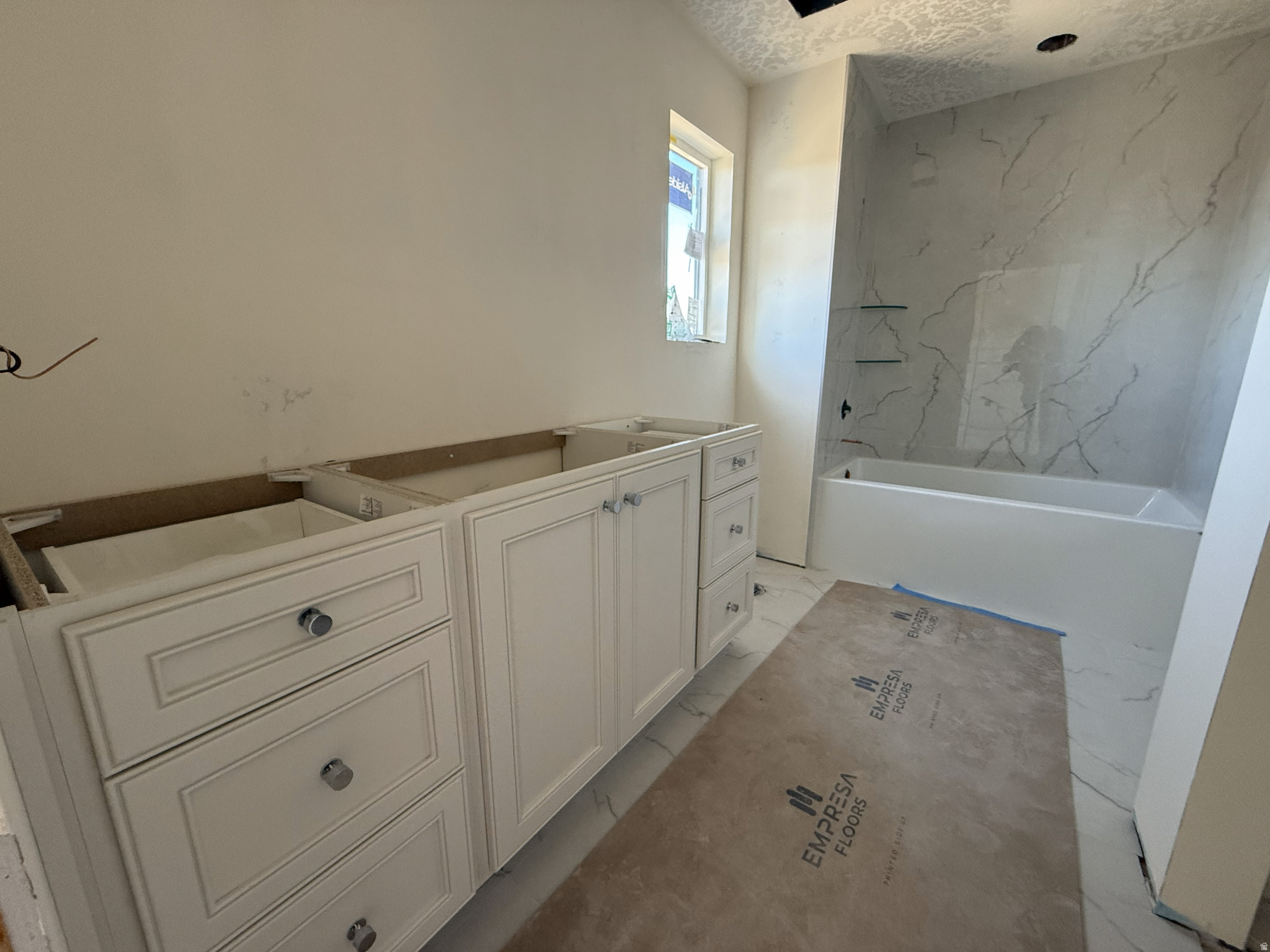 AUTUMN CREST PHASE 1 - Residential