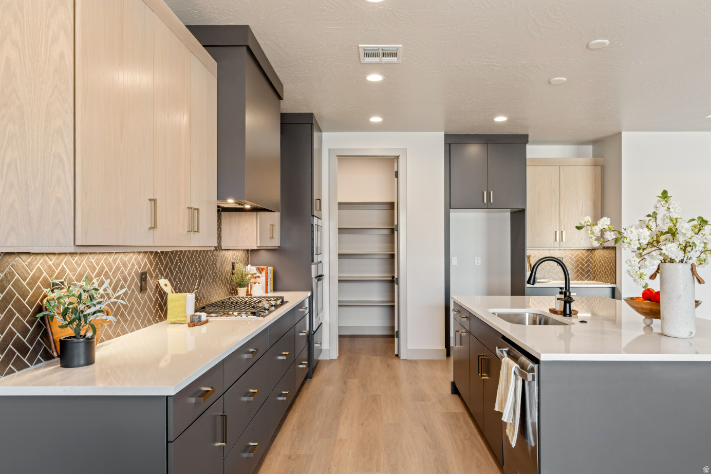 SOLIS AT CORAL CANYON - Residential