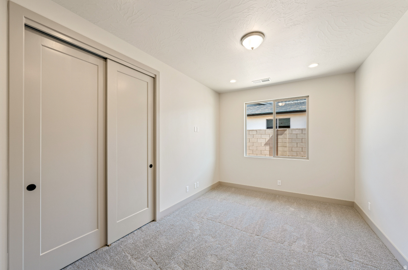 SOLIS AT CORAL CANYON - Residential