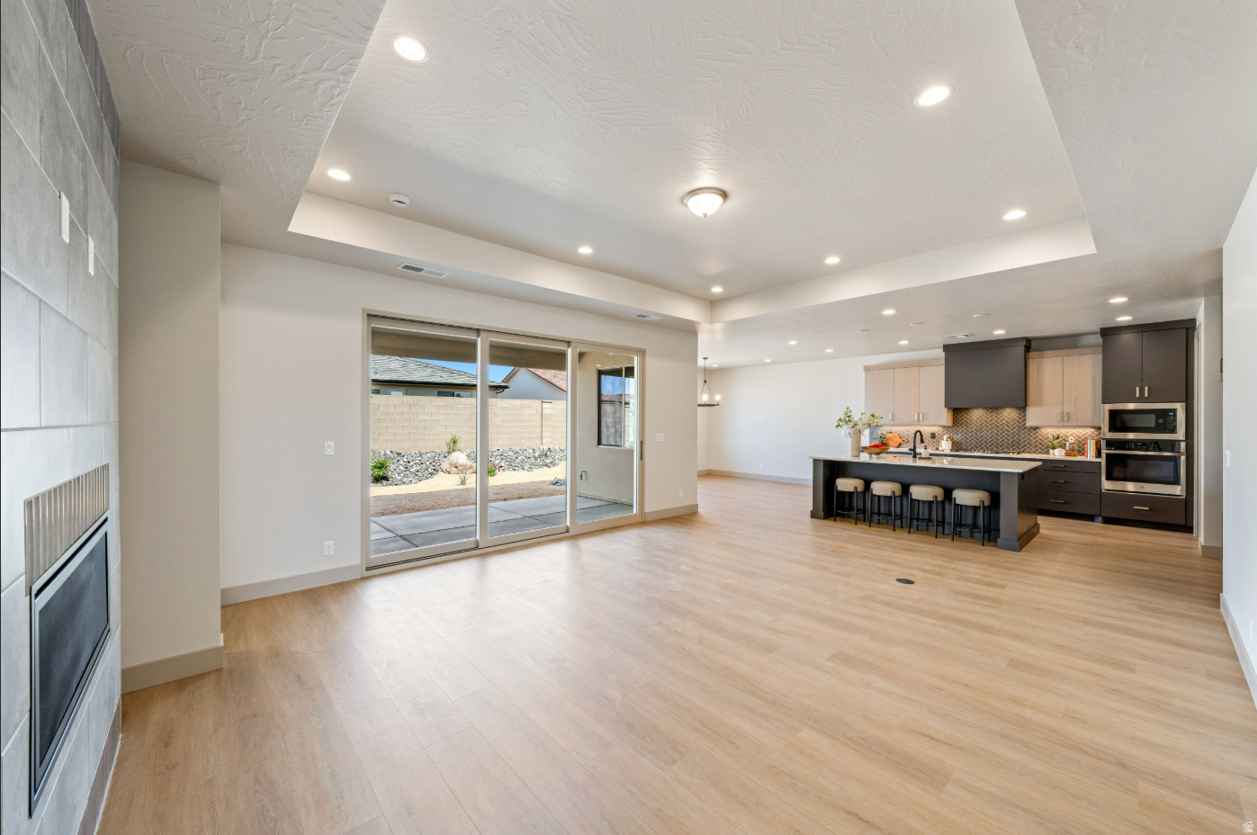 SOLIS AT CORAL CANYON - Residential