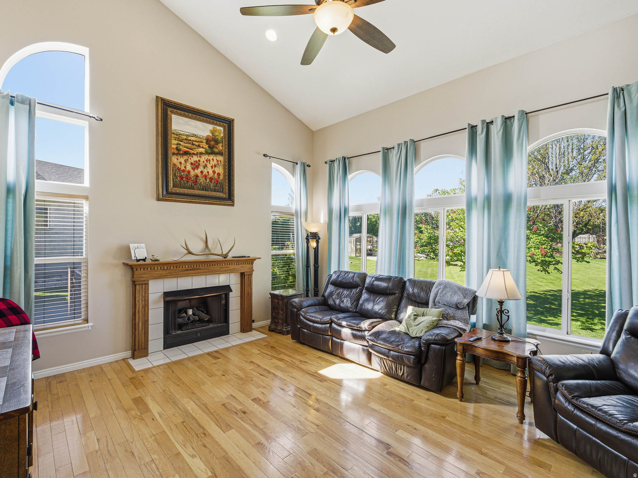THE SPRUCES - Residential