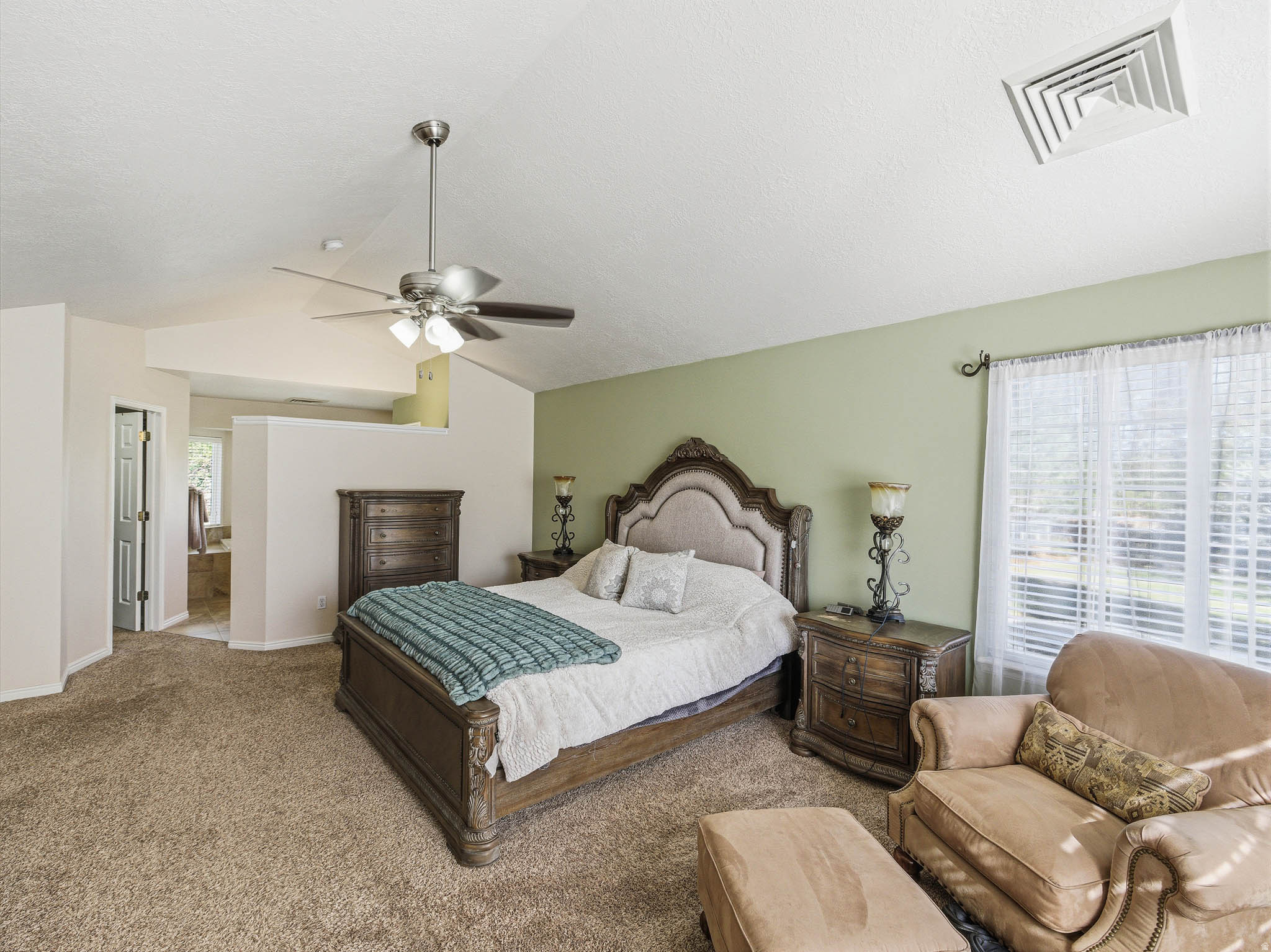 THE SPRUCES - Residential