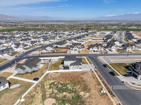 Tiny photo for 1728 S 160 W #71, Salem, UT 84653 (MLS # 2146752)