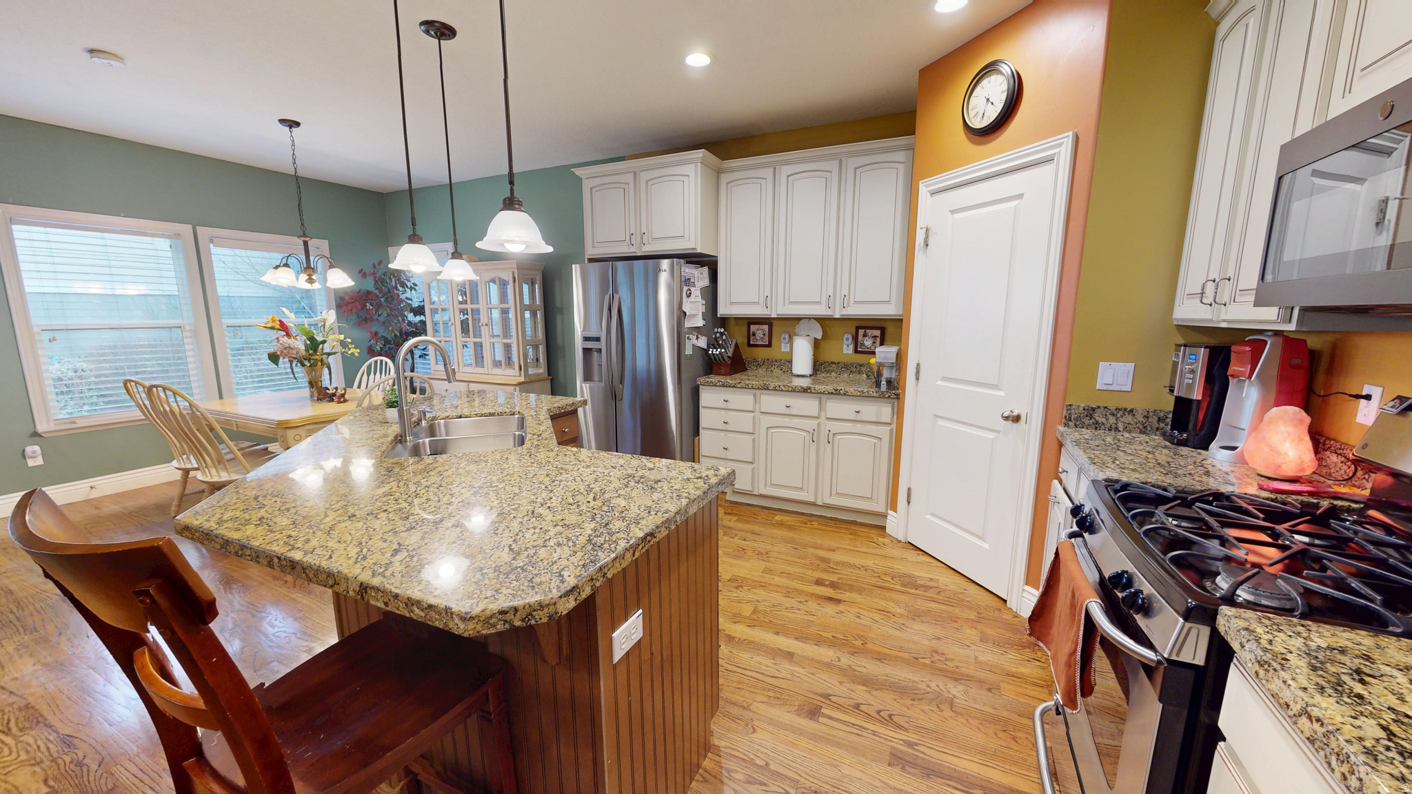 DAYBREAK - Residential