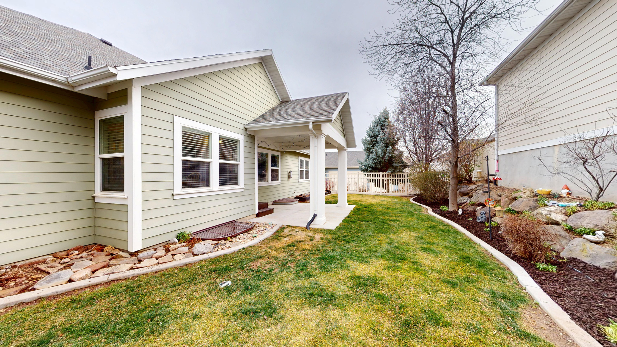 DAYBREAK - Residential