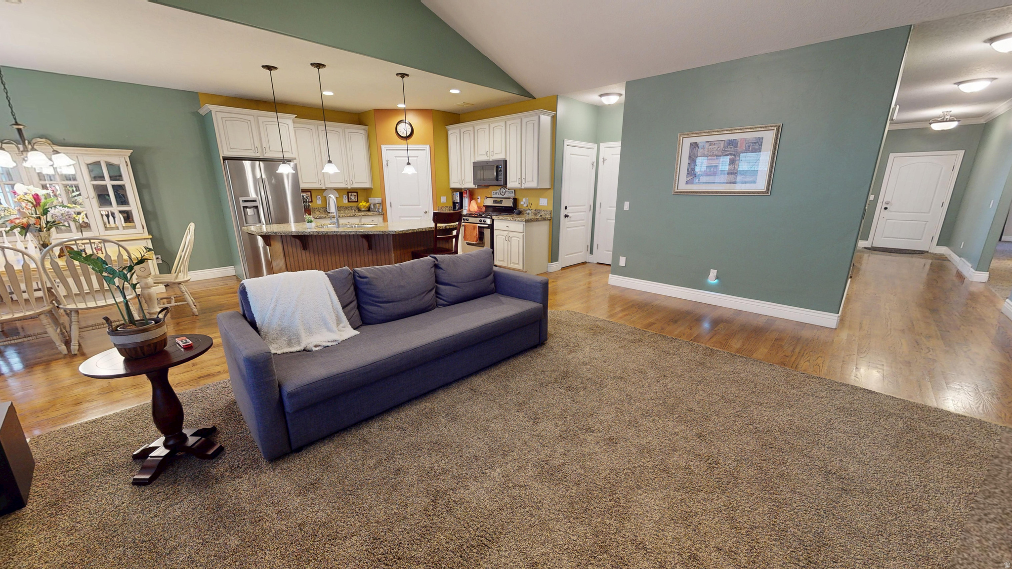 DAYBREAK - Residential