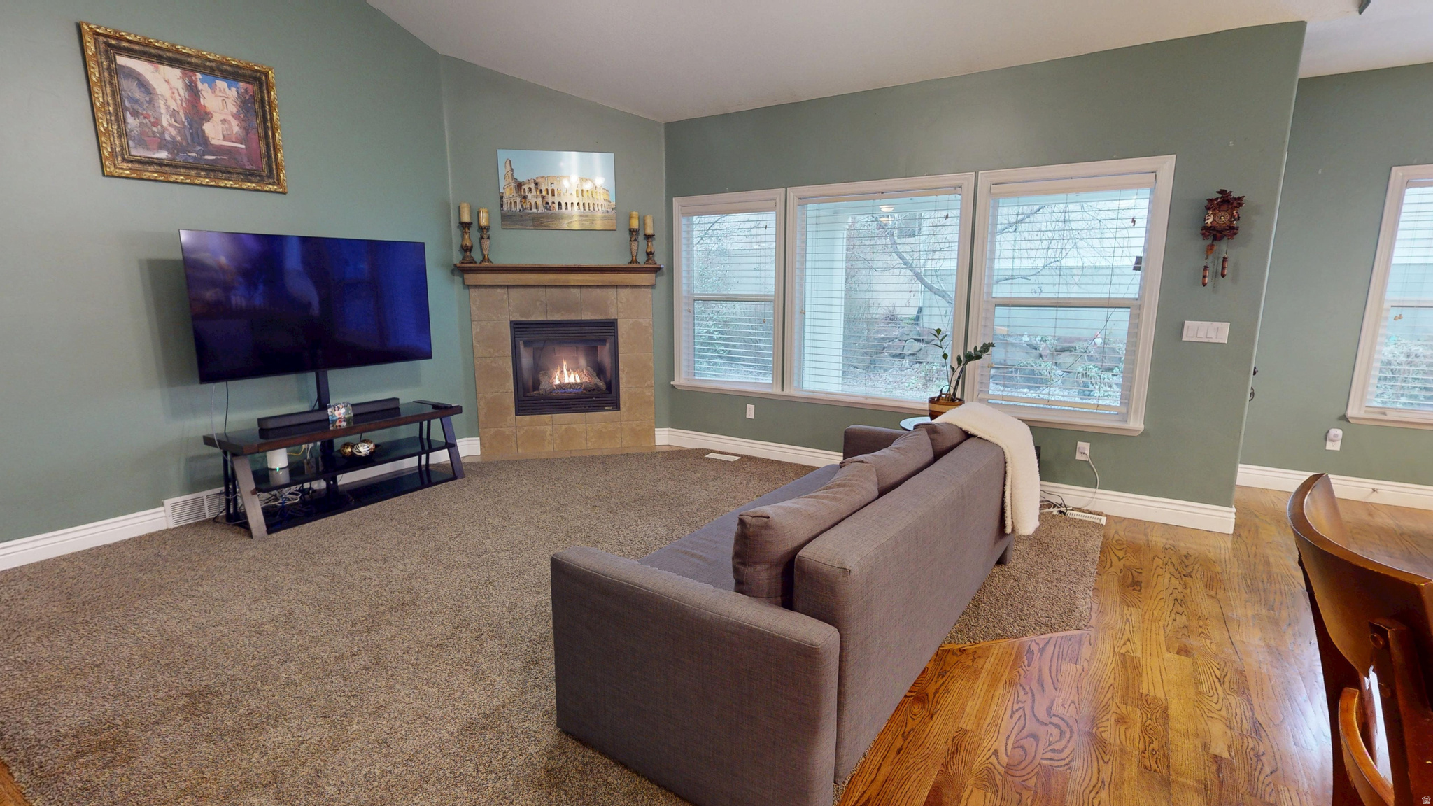 DAYBREAK - Residential