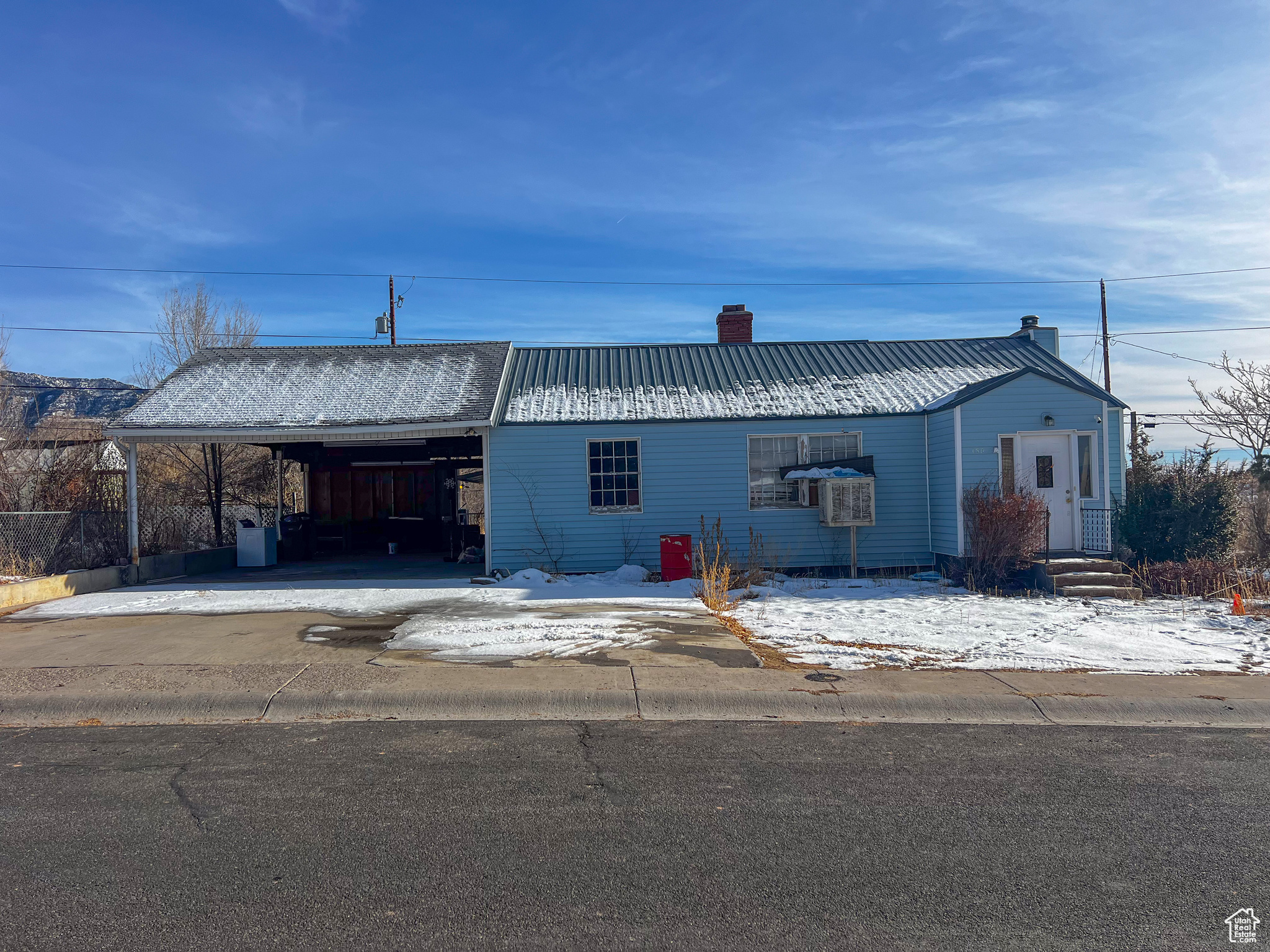 150 Grassy Dr, East Carbon, Utah image 1