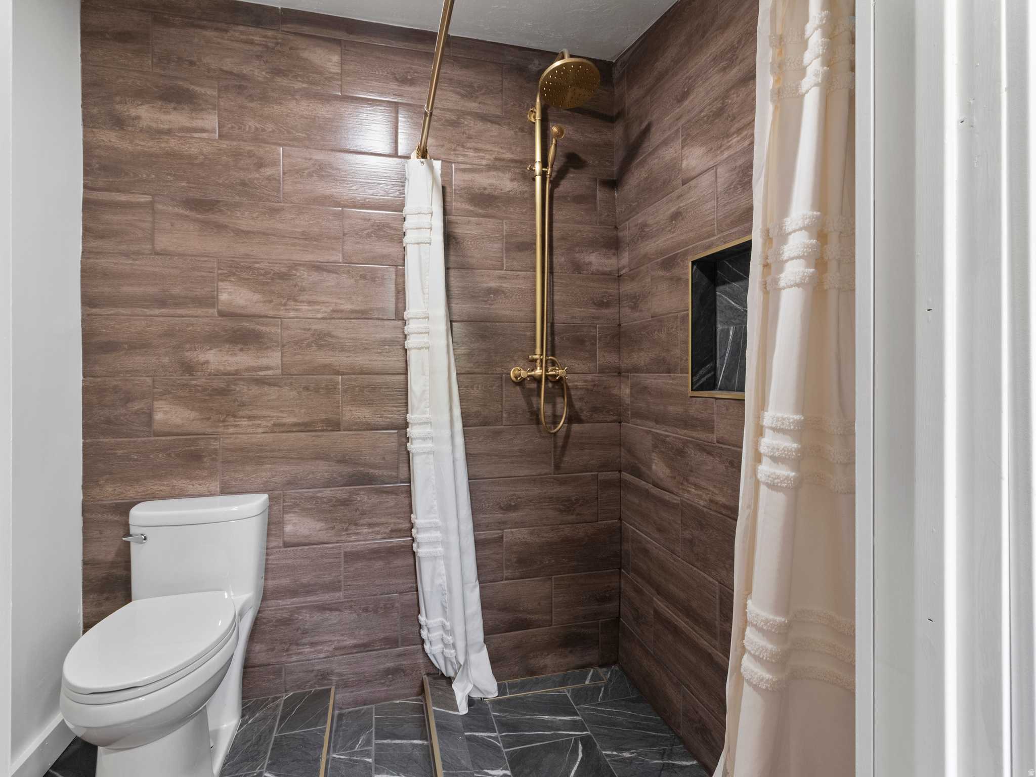 LOGAN ISLAND SVY - Residential