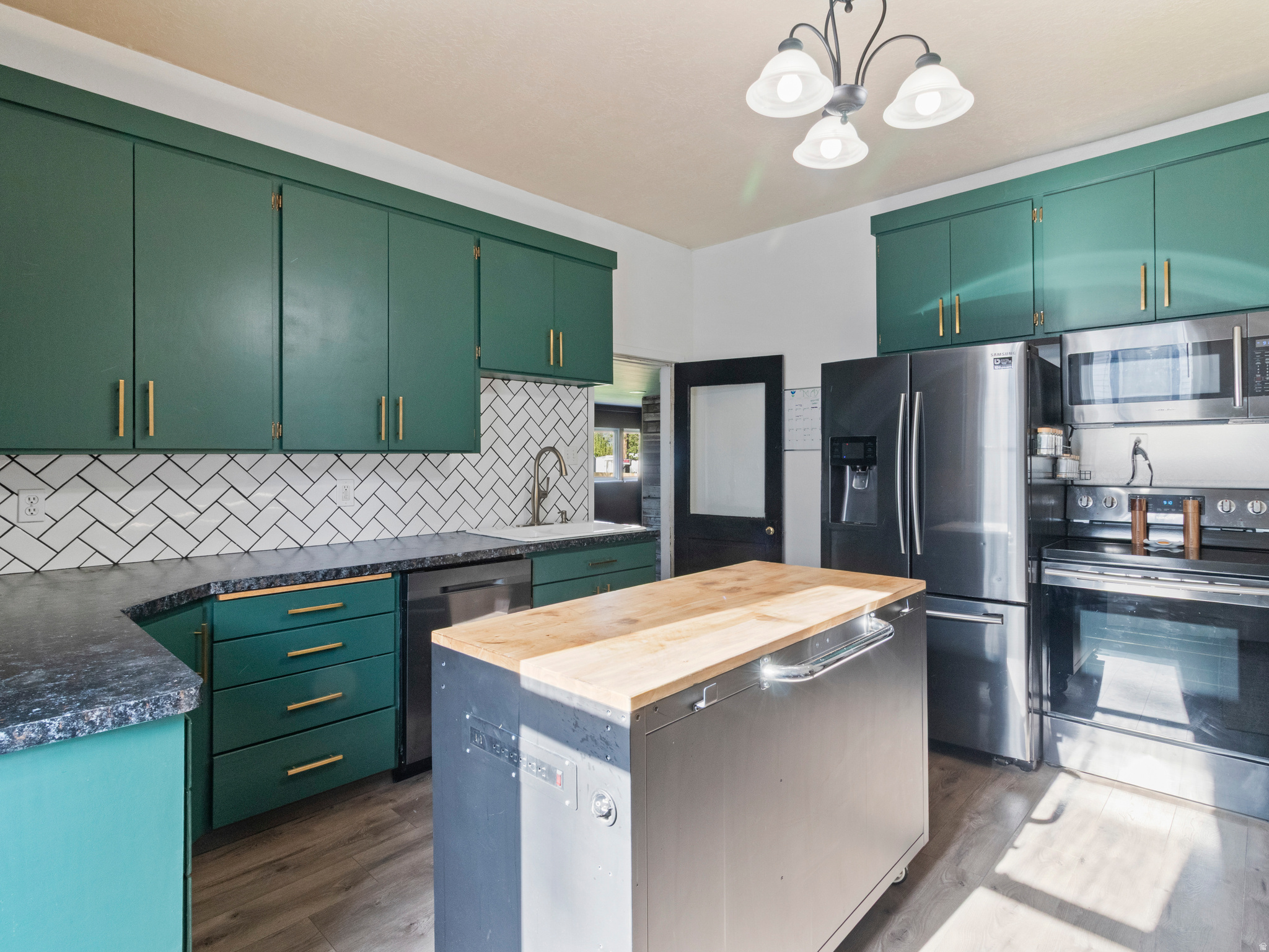 LOGAN ISLAND SVY - Residential