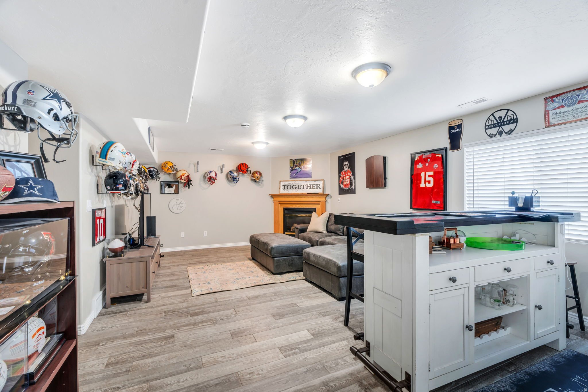 DOVE MEADOWS - Residential