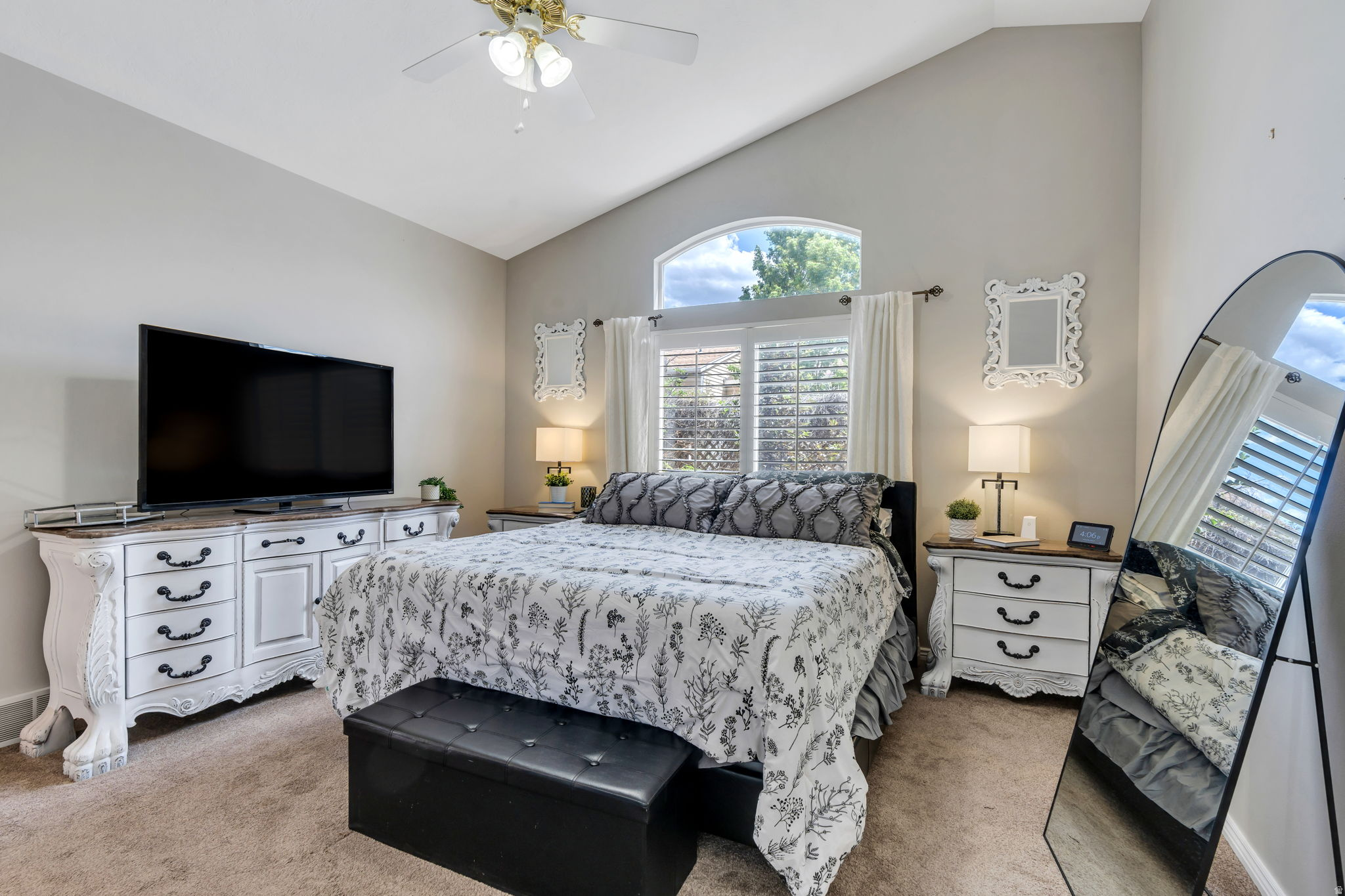 DOVE MEADOWS - Residential