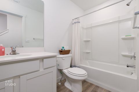 Tiny photo for 962 E DRIFTER LN #2257, Saratoga Springs, UT 84045 (MLS # 2151092)