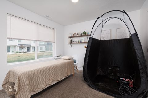 Tiny photo for 962 E DRIFTER LN #2257, Saratoga Springs, UT 84045 (MLS # 2151092)