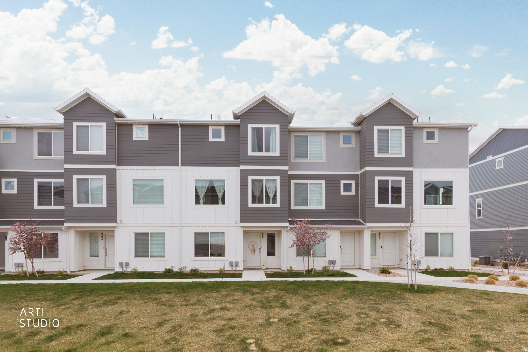 NORTHSHORE - Residential