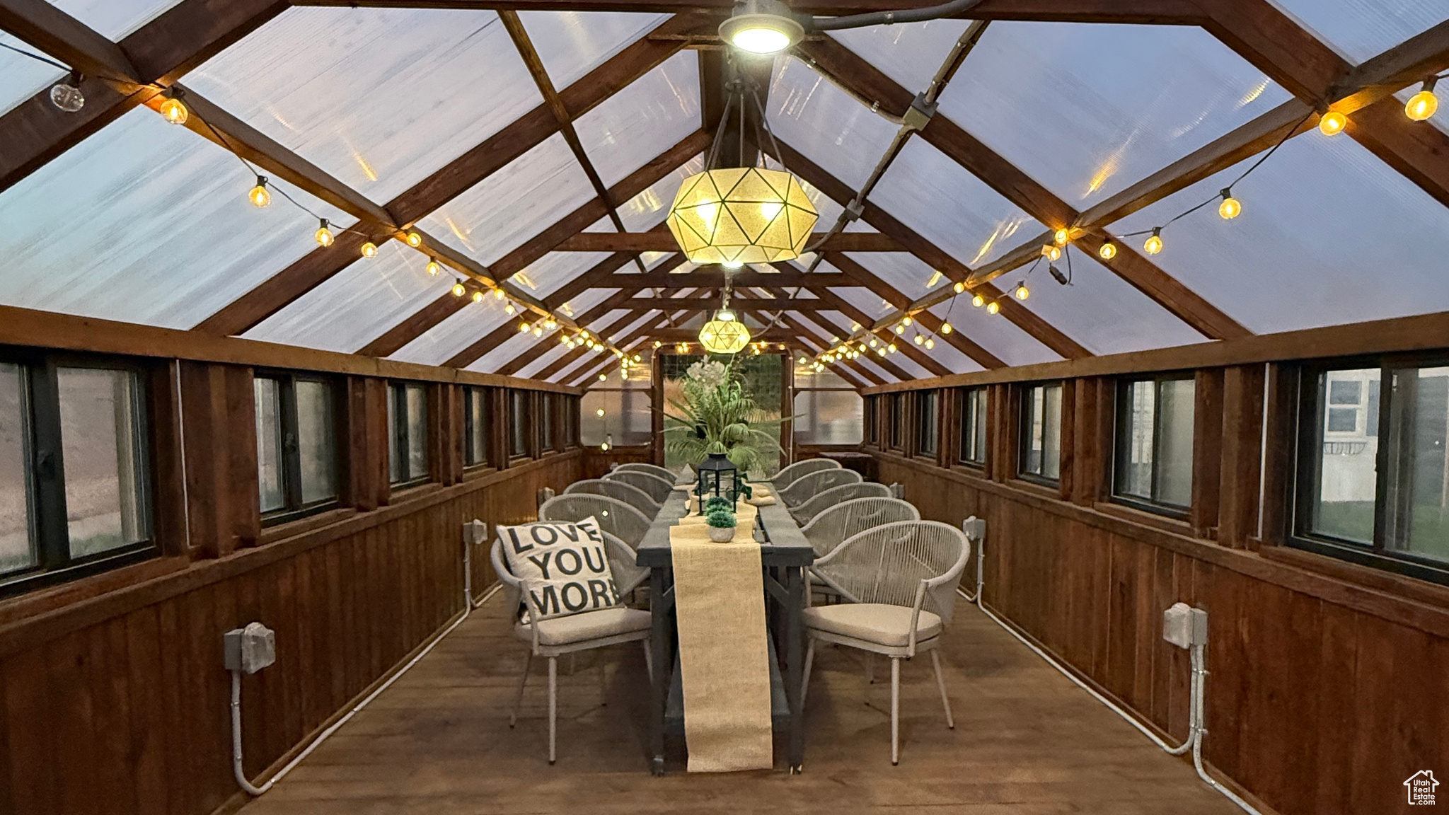 DIVIDABLE - Residential