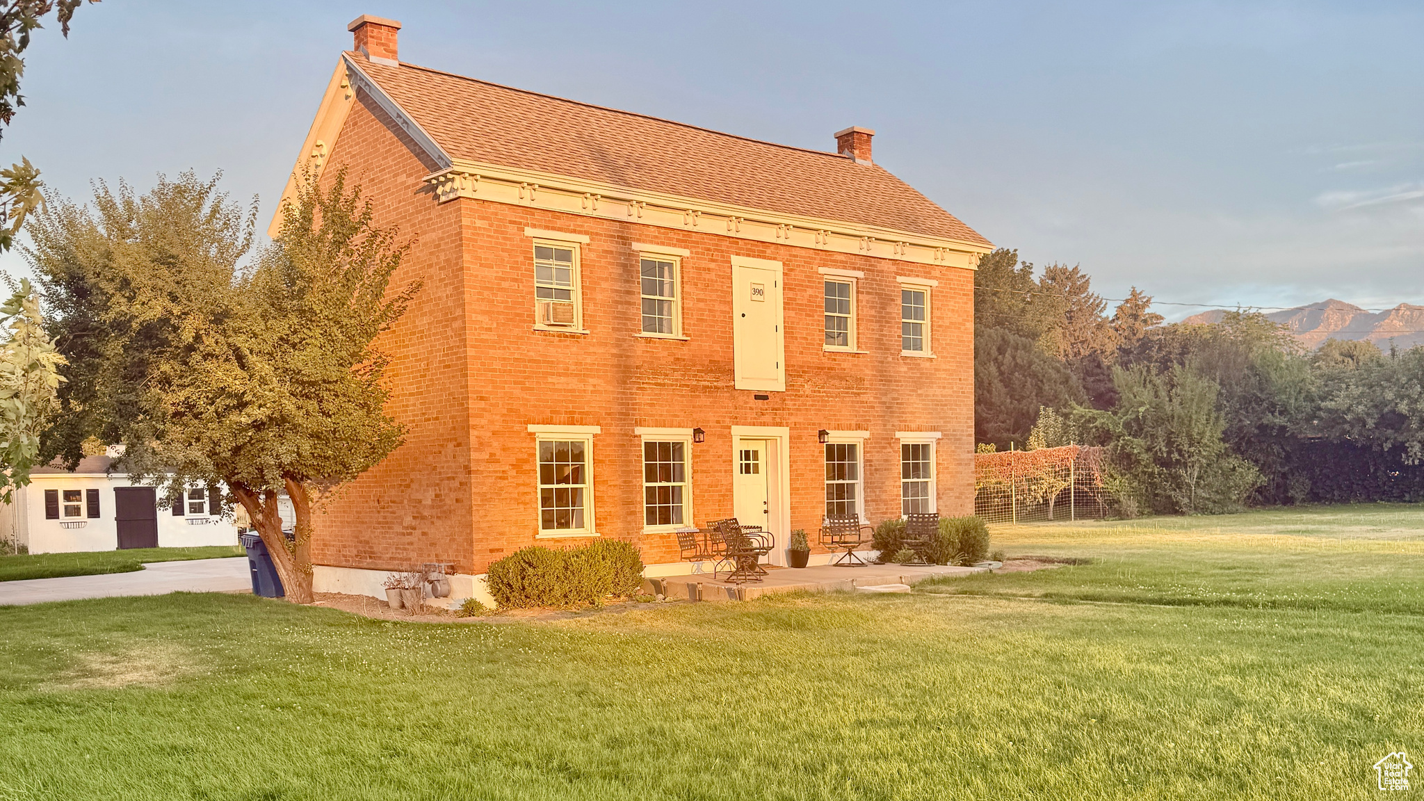 DIVIDABLE - Residential