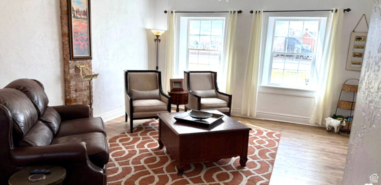 DIVIDABLE - Residential