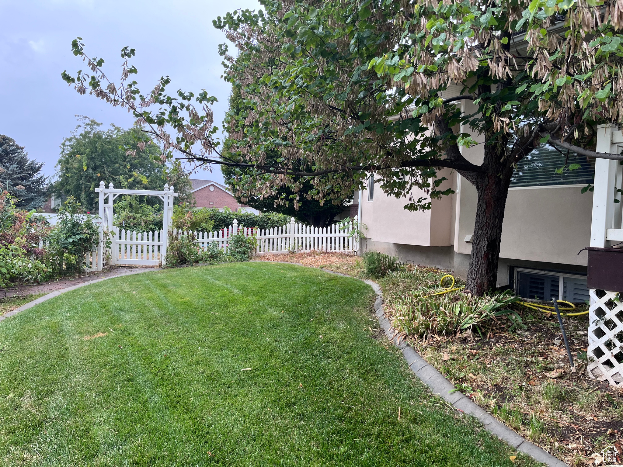 SUNSET FARMS - Residential