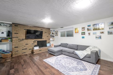 Tiny photo for 4533 S TANGLEWOOD DR E, Holladay, UT 84117 (MLS # 2152947)