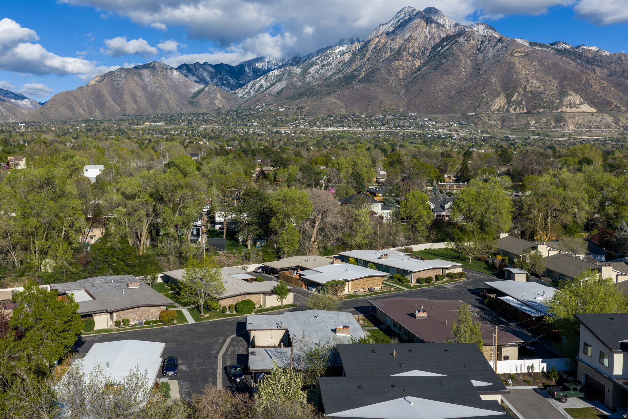 TANGLEWOOD CONDOS - Residential