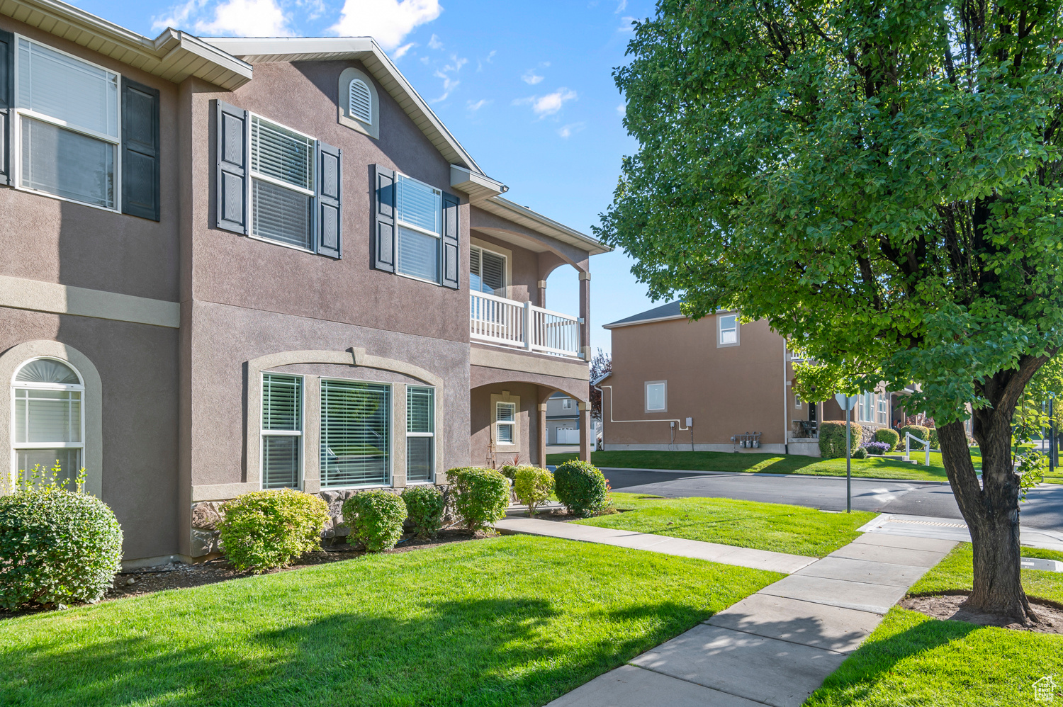 STONE CREEK - Residential
