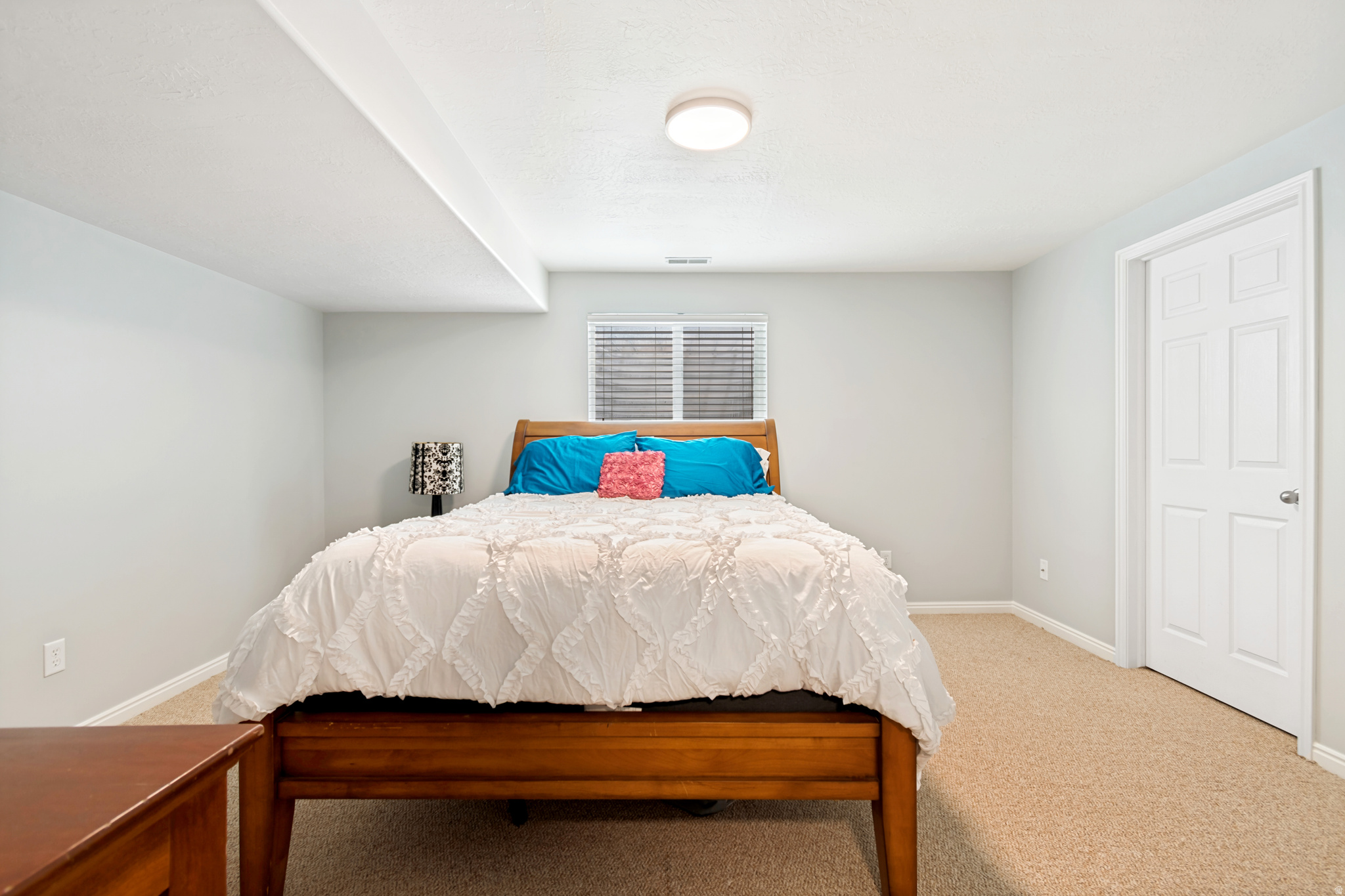 WYNDOM SQUARE - Residential