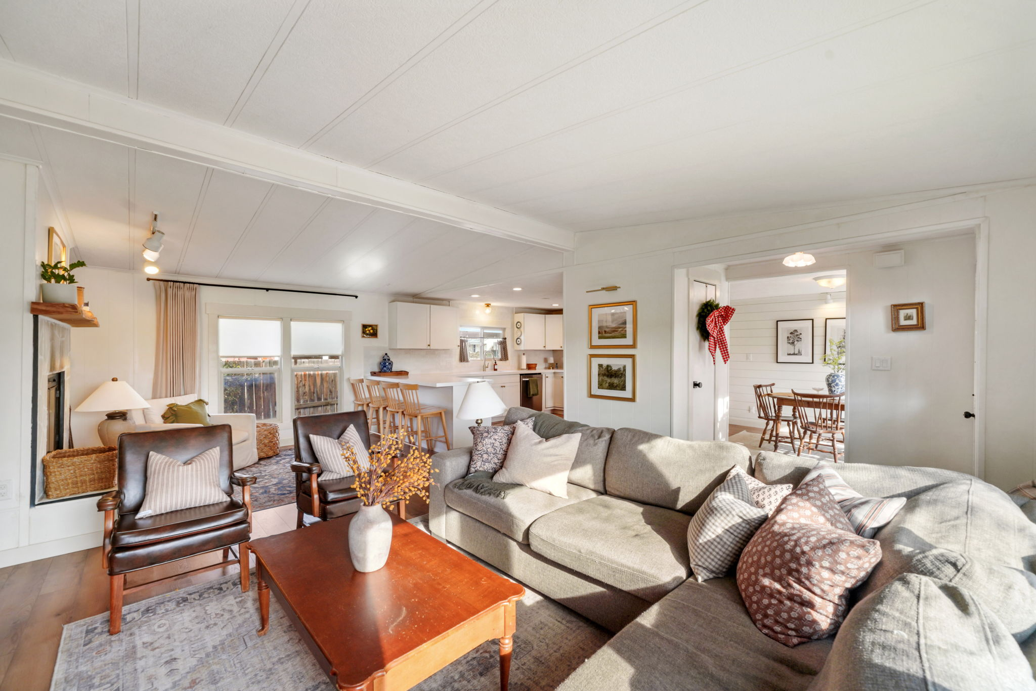 KAY LONG - Residential