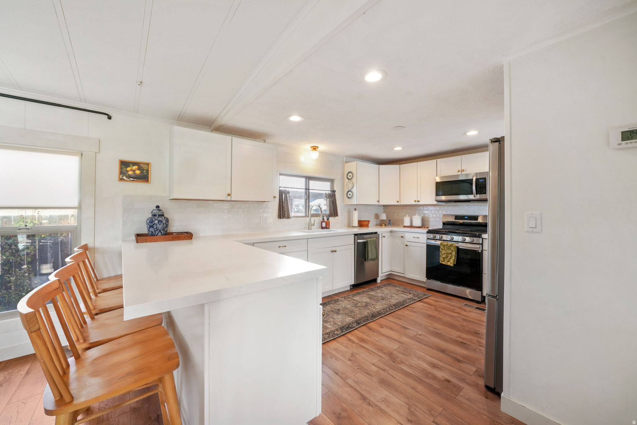 KAY LONG - Residential