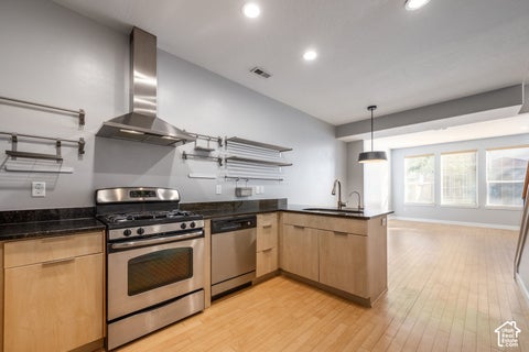 Tiny photo for 3749 W MANDRAKE WAY, South Jordan, UT 84095 (MLS # 2190178)