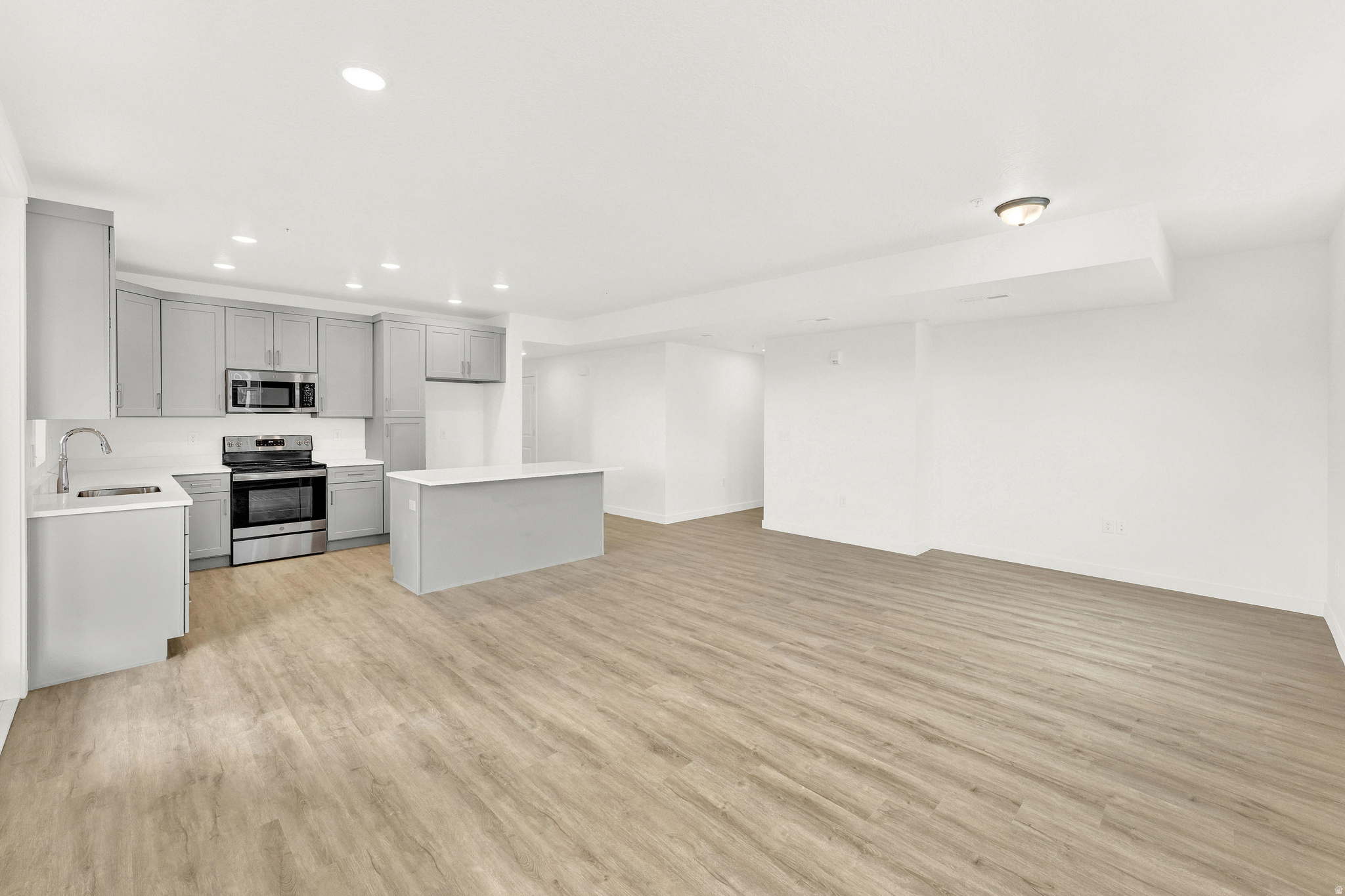 JORDAN BLUFFS - Residential