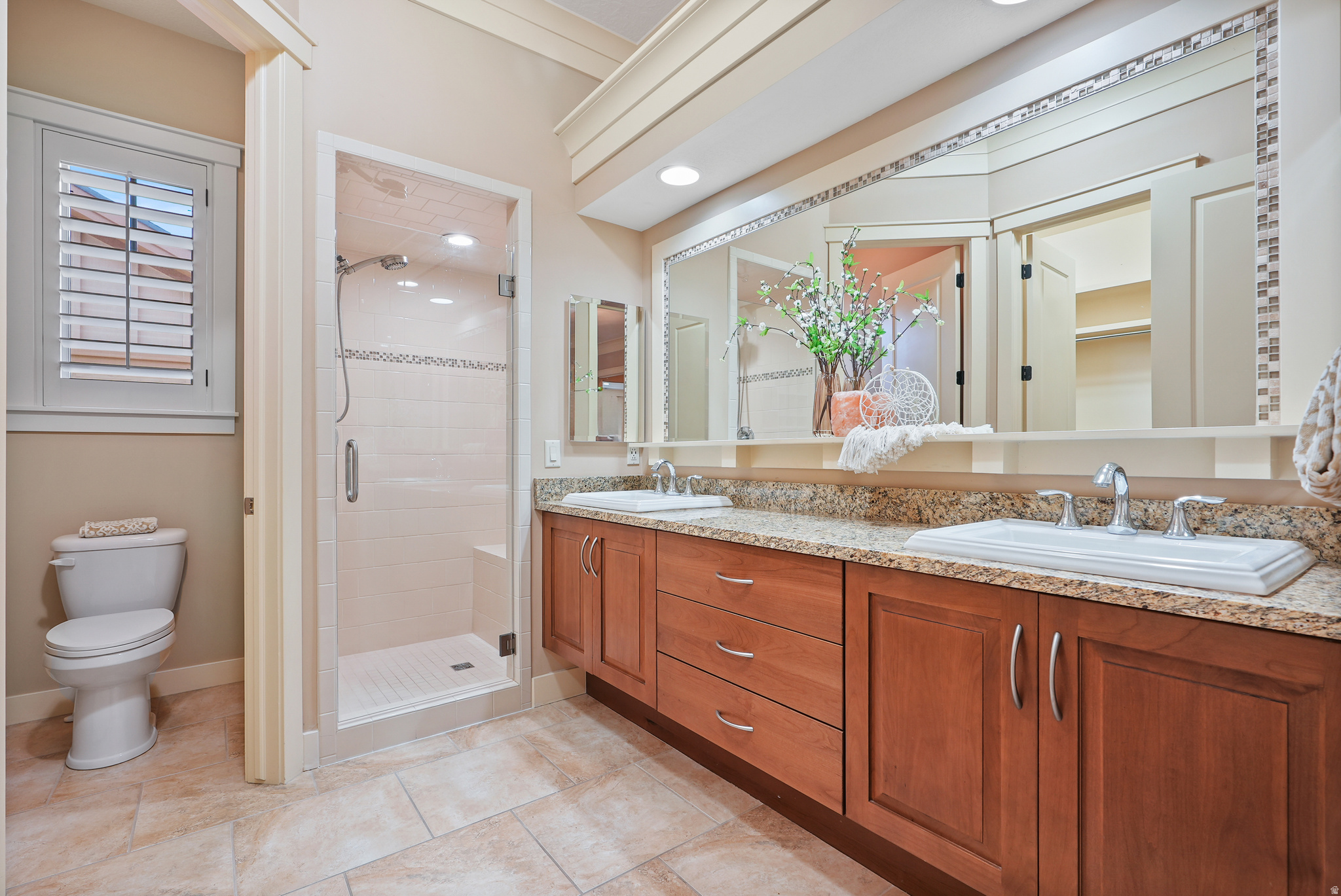 ARCADIA ON THE HILL - Residential