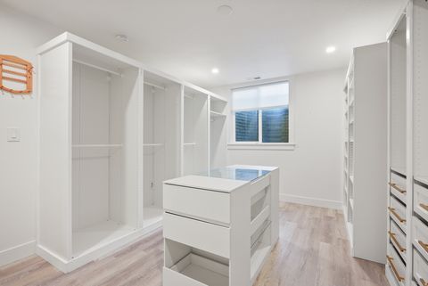 Tiny photo for 2961 E MARLEY PL S, Millcreek, UT 84109 (MLS # 2130860)