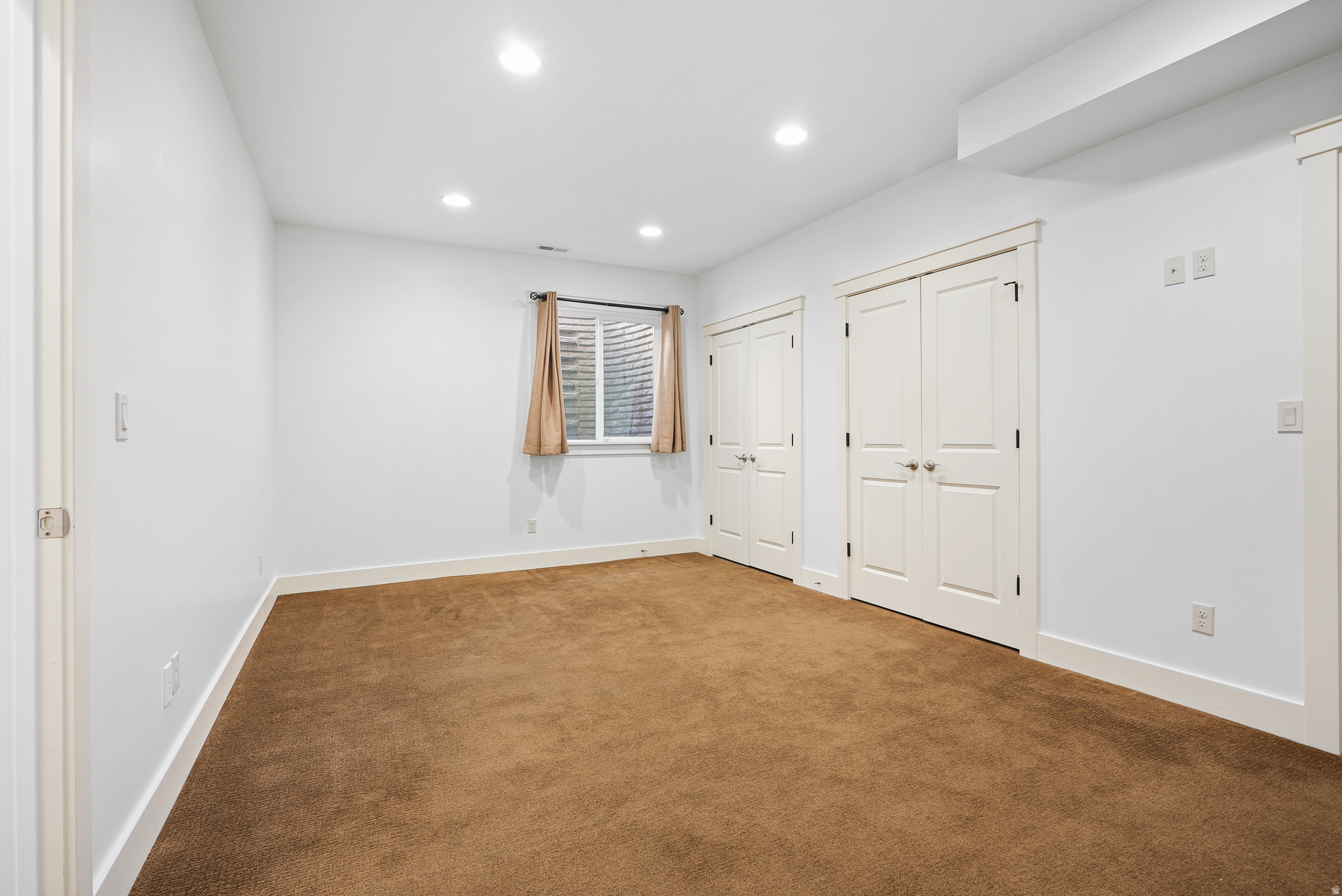 ARCADIA ON THE HILL - Residential