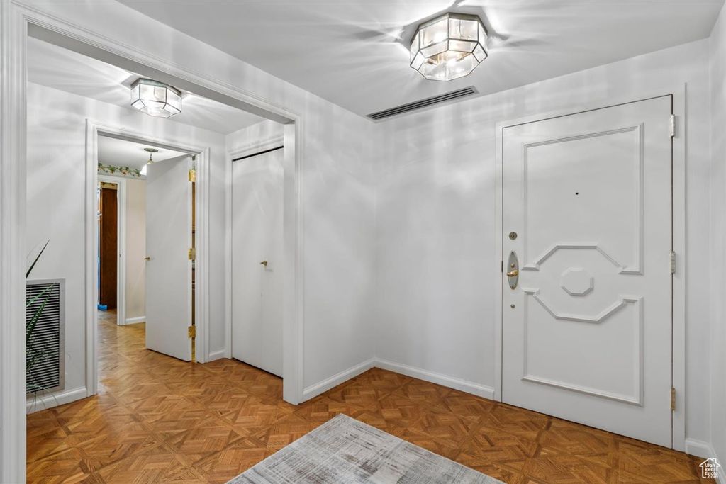 Photo of 908 E SOUTH TEMPLE ST #3E, Salt Lake City, UT 84102 (MLS # 2108986)