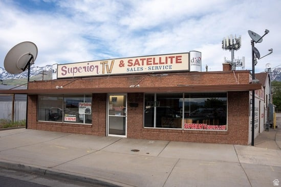 FRUITLAND - Commercial Sale