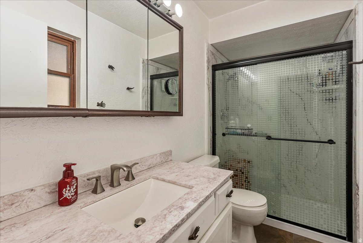 SALEM HILLS - Residential