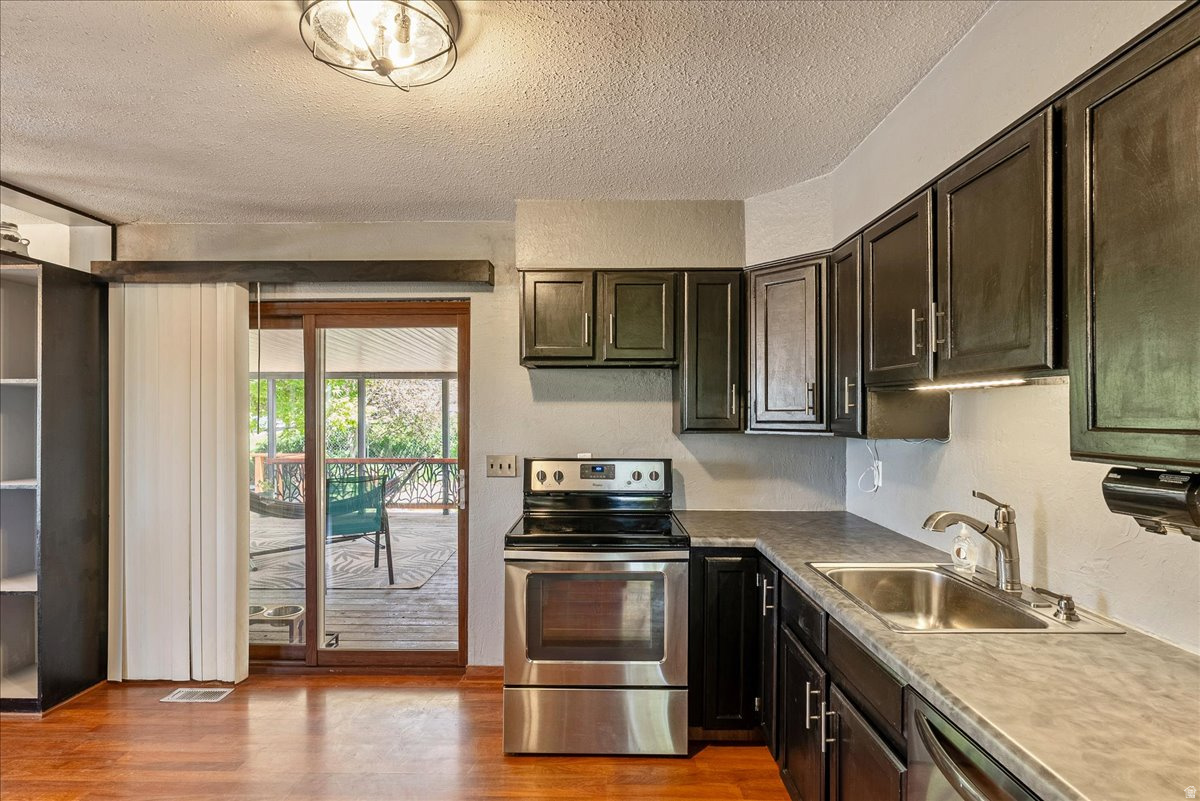 SALEM HILLS - Residential