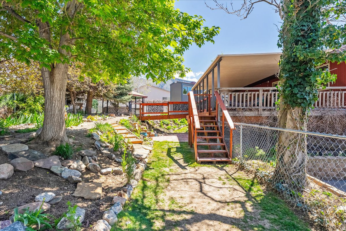 SALEM HILLS - Residential