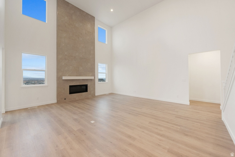 CANTON RIDGE - Residential