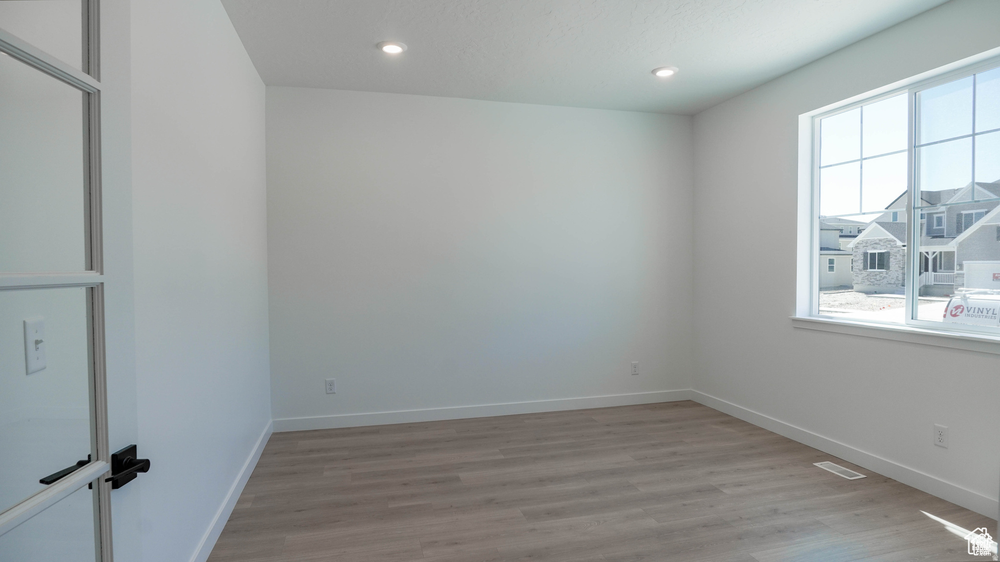 CANTON RIDGE - Residential