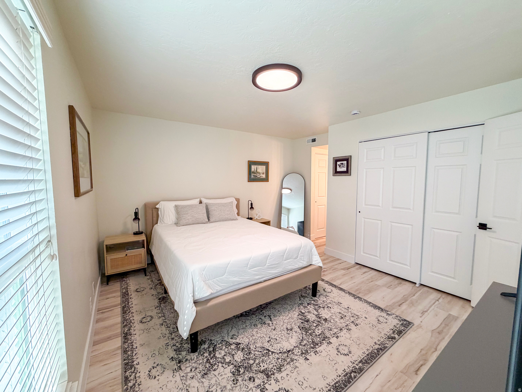 QUIALBROOK EST. - Residential